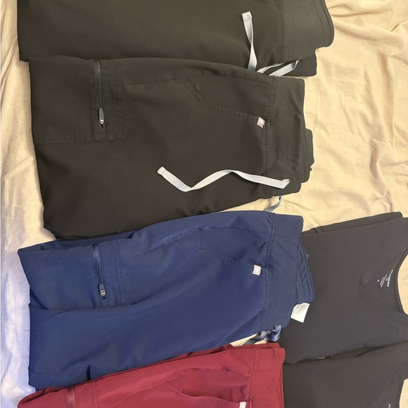 Figs Women's Scrub Pants in Black, Blue, and Red - Picture 1 of 1